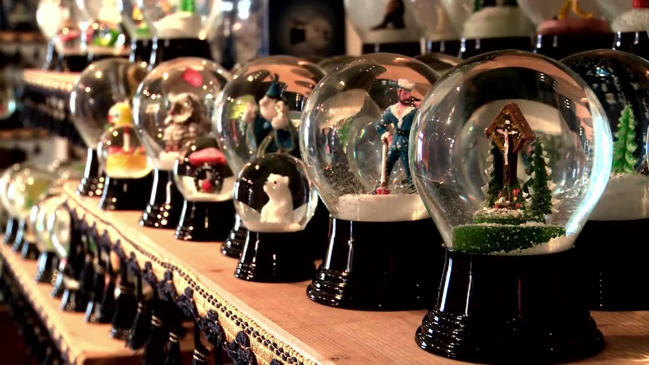 vintage snow globes